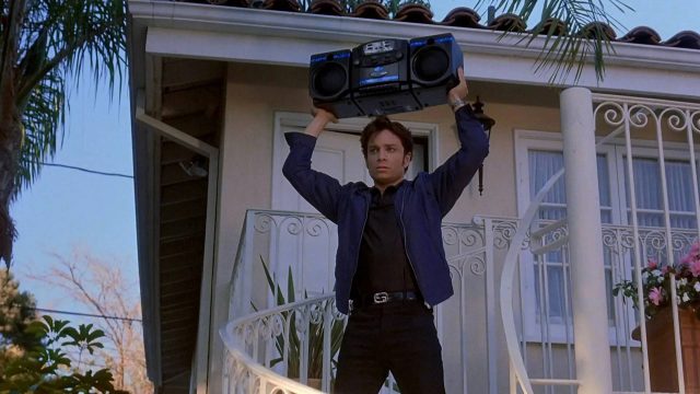 Тест: угадай песню 90-х по эмодзи