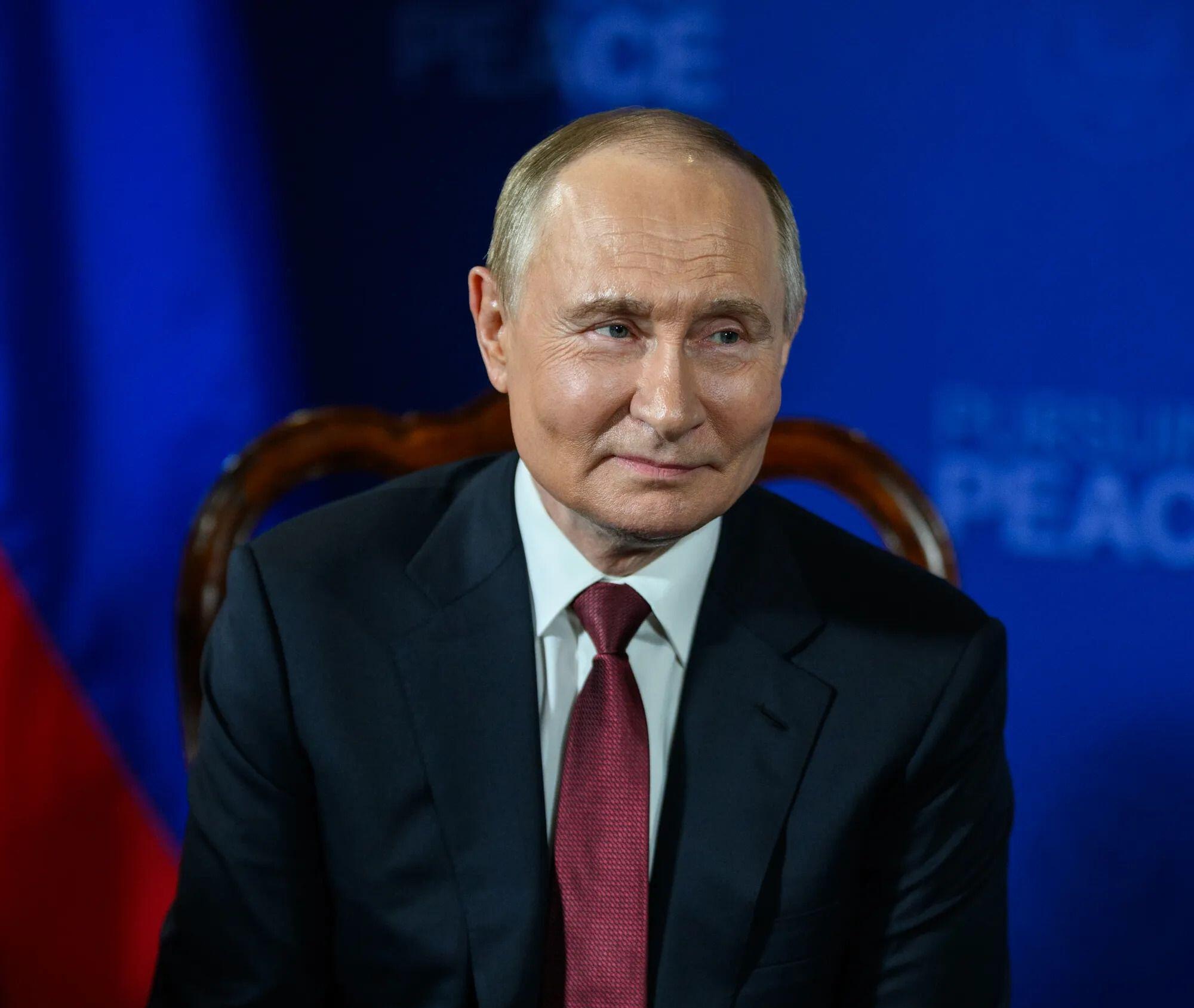 Tatyana Navka, Ksenia Borodina and other Russian stars congratulated Vladimir Putin on her birthday