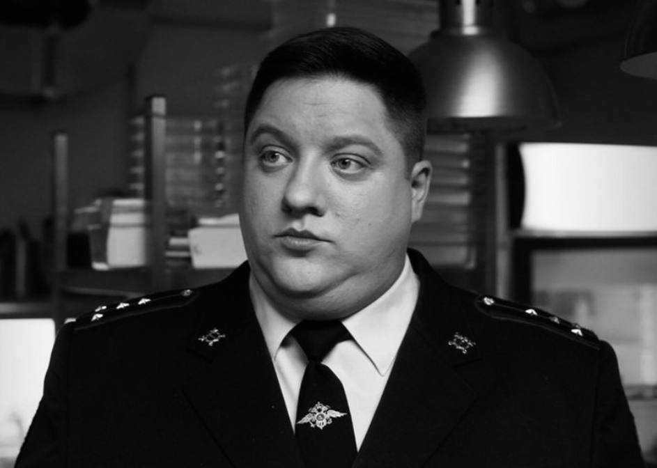 Alexander Petrov, Garik Kharlamov and others: stars of Russian show business paid tribute to the memory of Roman Popov Alexander Petrov, Garik Kharlamov and others: stars of Russian show business paid tribute to the memory of Roman Popov