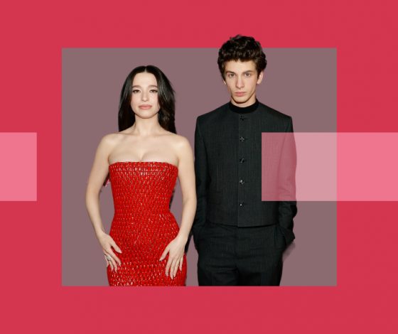 Фото Марка Эйдельштейна и Майки Мэдисон со съемок «Аноры» стало мемом