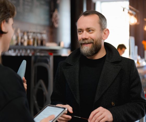 Девять авторов – одна тайна: как прошла презентация романа «Девять жизней октября»