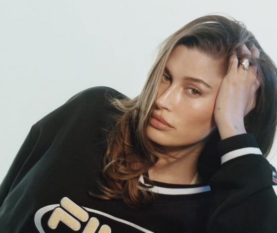 Хейли Бибер прояснила ситуацию с поздравлением от Джастина Бибера