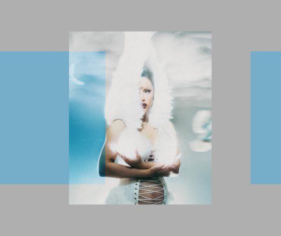 Карди Би обрела крылья в платье российского дизайнера Ильи Мигмуна на съемке для журнала Paper Magazine