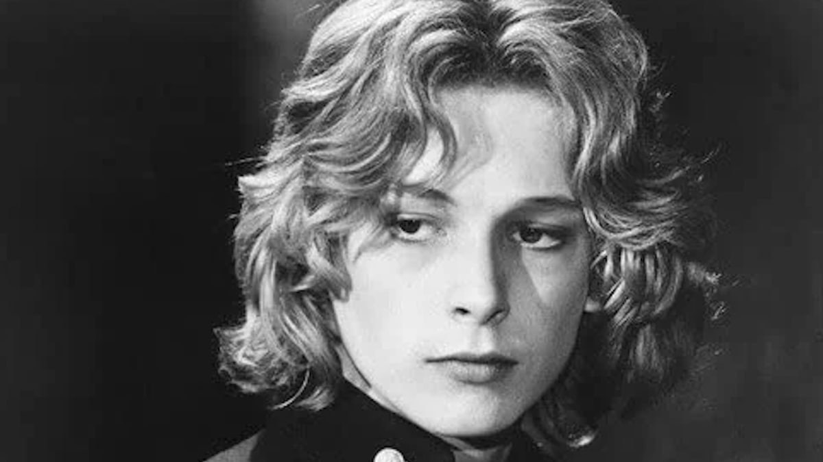 The actor known as the most handsome boy of the 20th century passed away. The actor known as the most handsome boy of the 20th century passed away.
