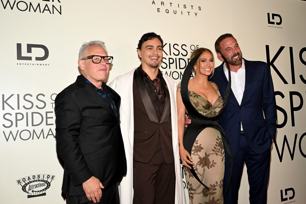 Kondon defeated Tonatiu, Jennifer Lopez and Ben Affleck. Photo: Getty Images