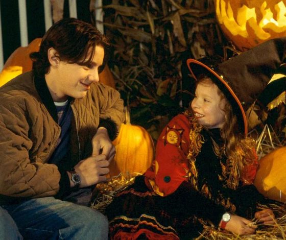 Александр Овечкин, Павел Дуров, Ирина Шейк и другие: в каких костюмах российские звезды отпраздновали Хэллоуин