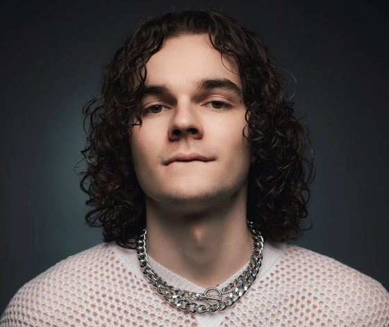 Блогер Максим Лутчак повторил легендарный мем