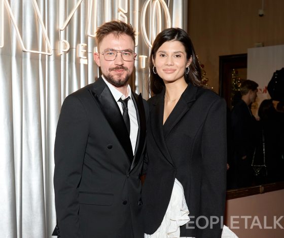 Сергей Безруков и Анна Матисон, Юлия Высоцкая, Александр и Виктория Петровы и другие на премии «Событие года»