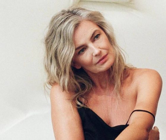 60-летняя супермодель Паулина Поризкова разделась ради важного послания