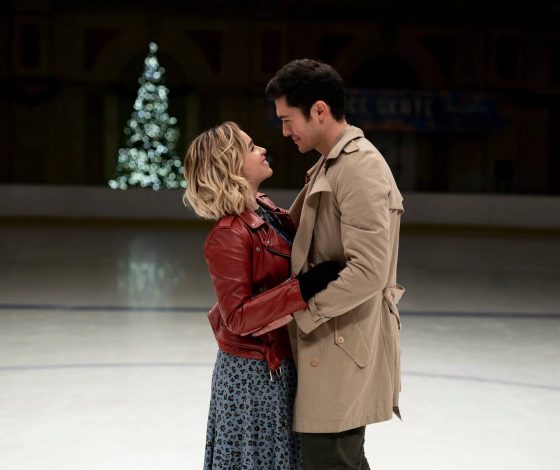 Как бренды остудили праздничный дух с помощью нейросети