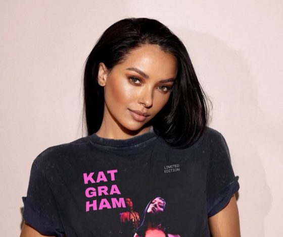 Звезда «Дневников вампира» Кэт Грэм ждет первенца