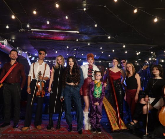 Чем заняться в новогодние праздники дома: 5 новых шоу на VK Видео