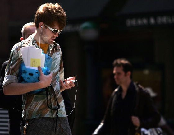 Все больше людей отказываются от гаджетов в пользу хобби из прошлого