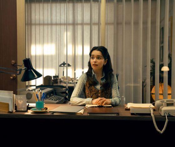 Эмилия Кларк получила серьезную травму на съемках сериала «Пони»