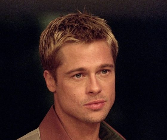 Еще один ребенок Брэда Питта отказался от его фамилии