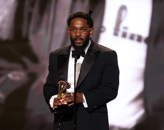 Кендрик Ламар окончательно стал самым титулованным рэпером в истории «Грэмми», обогнав Jay-Z