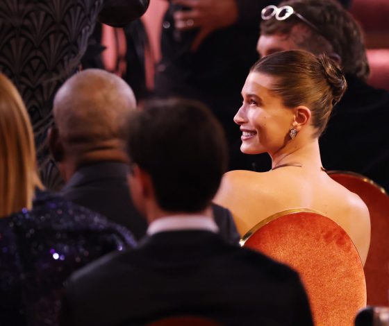 Джастин и Хейли Бибер, Майли Сайрус, Сабрина Карпентер и другие на премии «Грэмми – 2026»