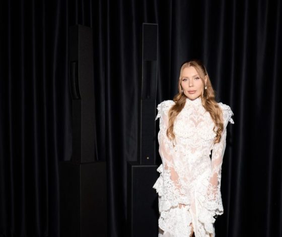 Карине Кросс сделали предложение