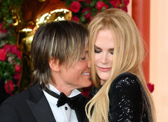 В Сети обсуждают провал Кита Урбана после развода с Николь Кидман и его новую скромную работу