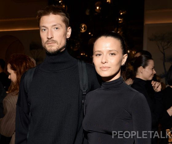 Юра Борисов и Анна Шевчук, Евгений Цыганов и Юлия Снигирь, Любовь Аксенова и другие на премьере фильма «Картины дружеских связей»