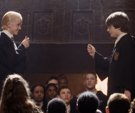 Том Фелтон пришел поддержать Дэниела Рэдклиффа в его бродвейском спектакле