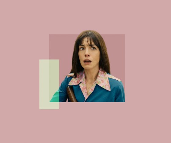 Энн Хэтэуэй и Юэн Макгрегор спасаются от динозавров в новом сай-фай триллере