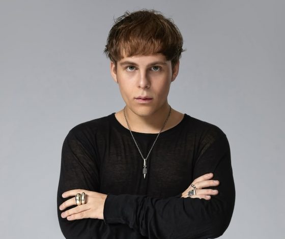 «Возьми телефон, детка»: трек Токсиса попал в мировой чарт вместе с Тейлор Свифт