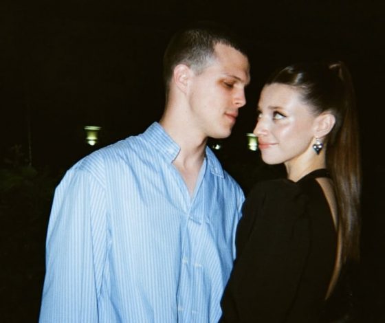 Григорий Верник поддержал возлюбленную Полину Гухман на премьере сериала