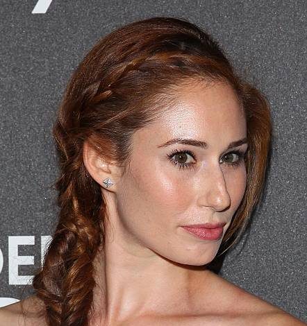 Джессика Блэр Херман из «Эйфории» прокомментировала конфликт Зендеи и Сидни Суини