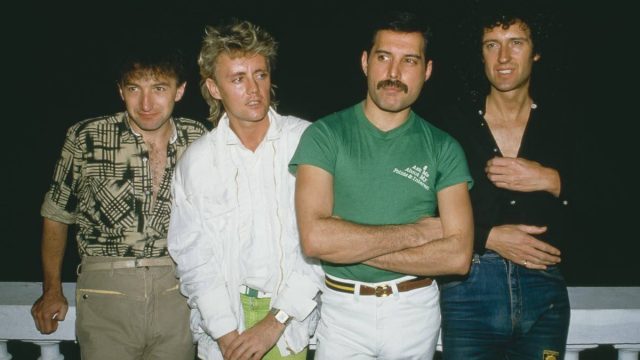 Тест: выбери строчку из песни Queen, а мы скажем, какое у тебя эмоциональное состояние