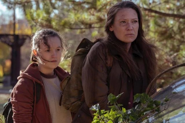 Кадр из сериала «Один из нас», 2023 (Реж. Крейг Мейзин и Нил Дракманн)